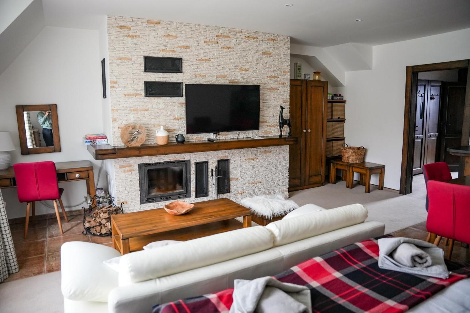 Family Apartment In Tatranská Lomnica Εξωτερικό φωτογραφία