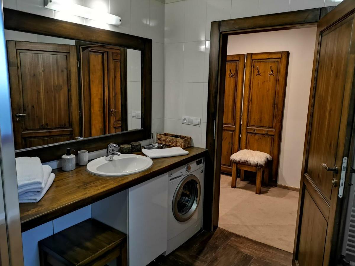 Family Apartment In Tatranská Lomnica Εξωτερικό φωτογραφία